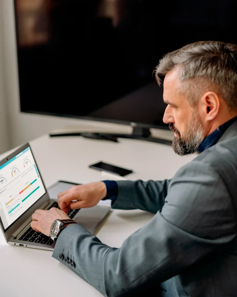 Collective IQ, DEX, Digital Experience Management, DEM, digital employee experience